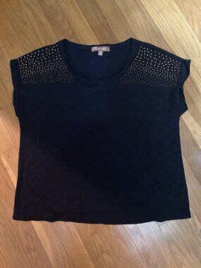 Ellen Tracy Top with bronze studs - sz medium